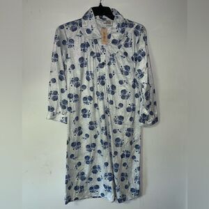 🛍️ NWT SINDRELLA Women’s Floral Nightgown - Size Medium